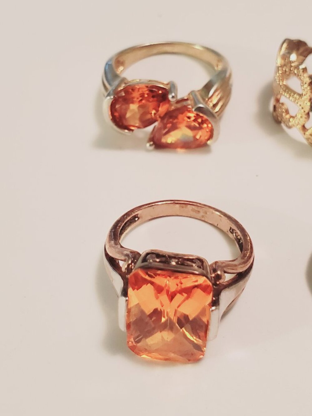 8 Rings, items # A- 2483-2490,. wt. 33 grams. - Picture 2 of 16